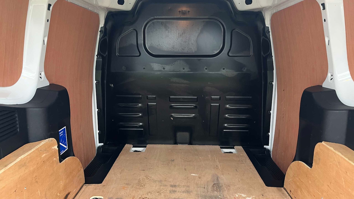 Used Ford Transit Courier 2024 for sale - 76460146: Photo 20