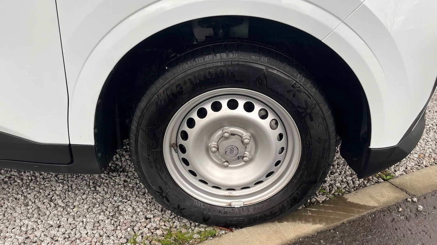 Used Ford Transit Courier 2024 for sale - 76460146: Photo 6