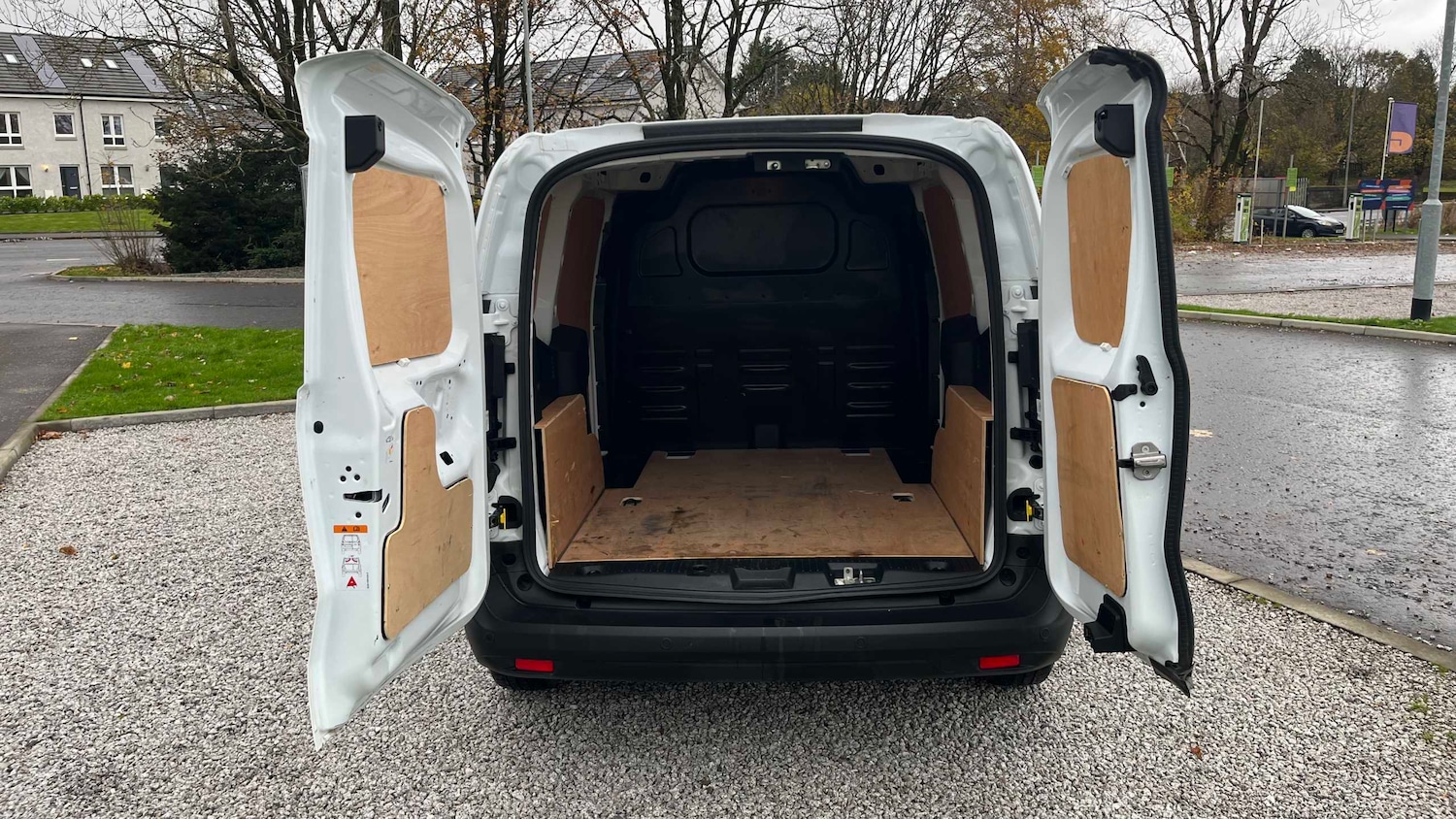 Used Ford Transit Courier 2024 for sale - 77553054: Photo 34