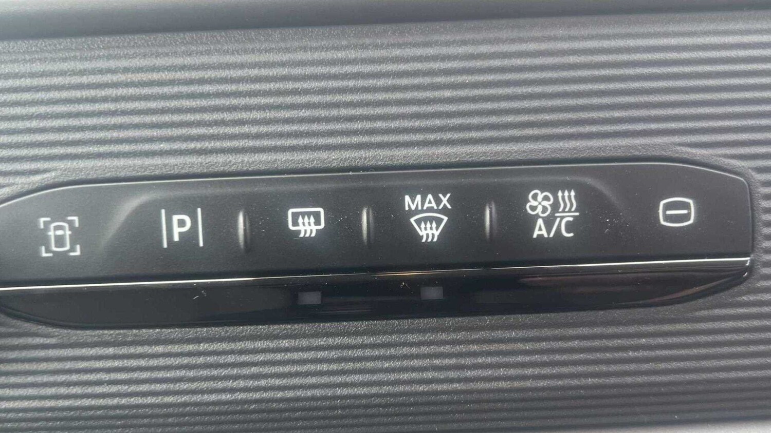 Vehicle 33