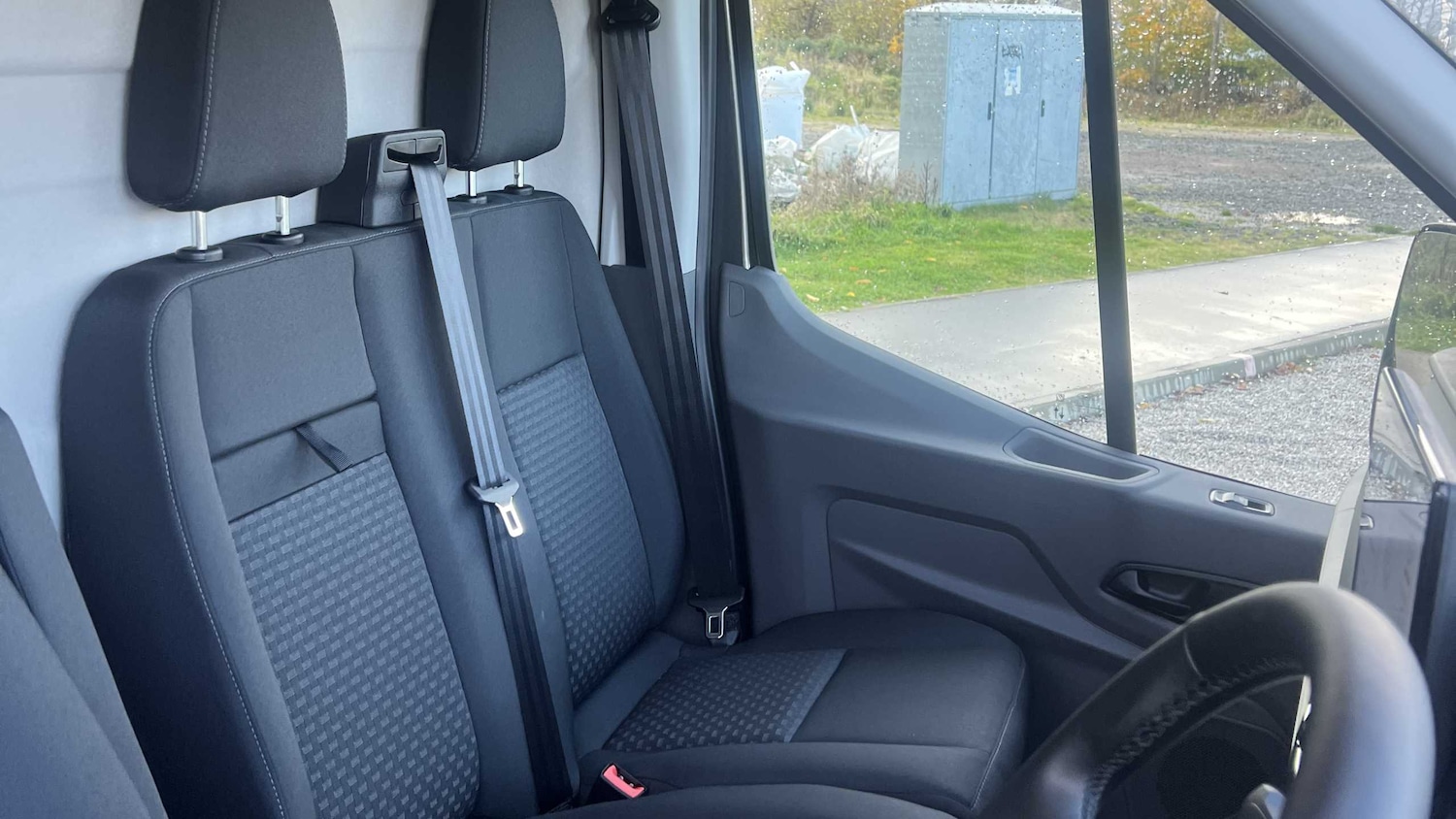 Used Toyota C-HR 2025 for sale - 76411274: Photo 25