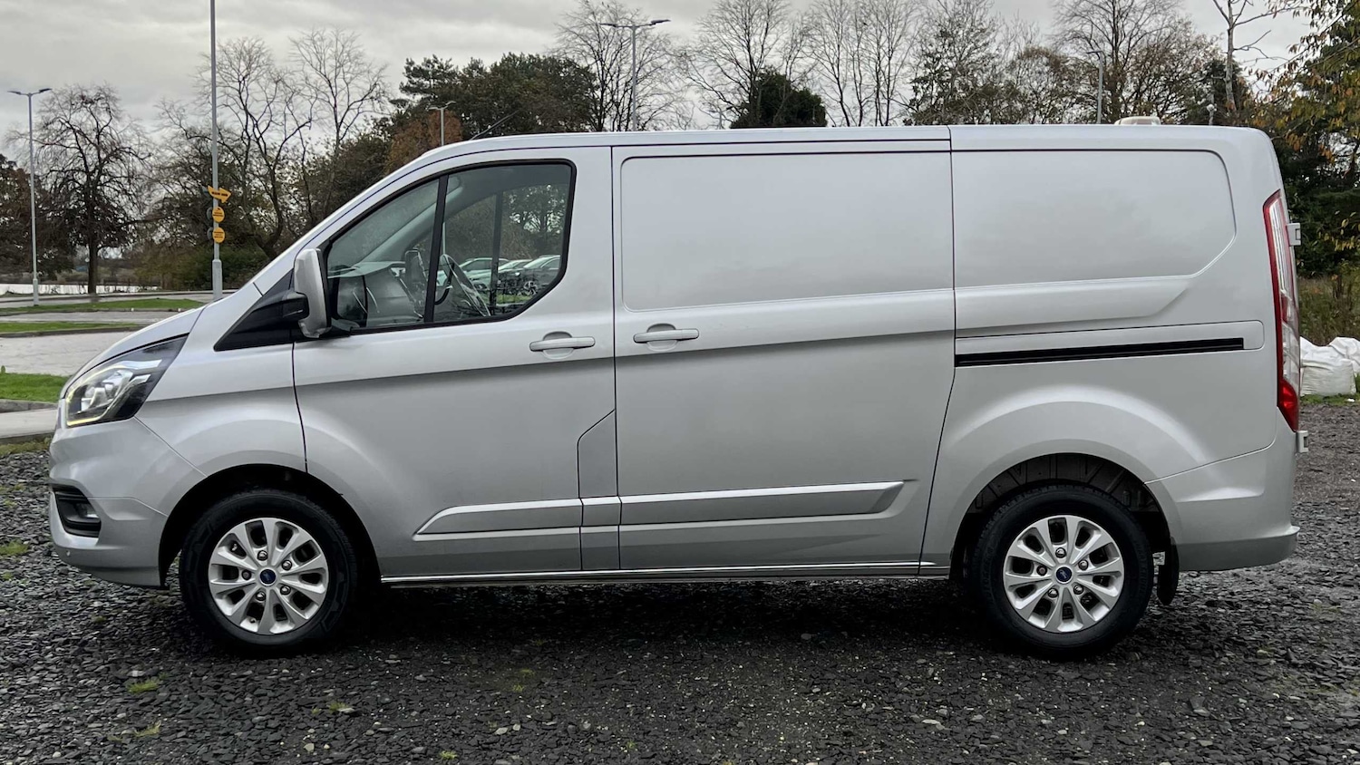 Used Ford Transit Custom 2022 for sale - 76351668: Photo 10