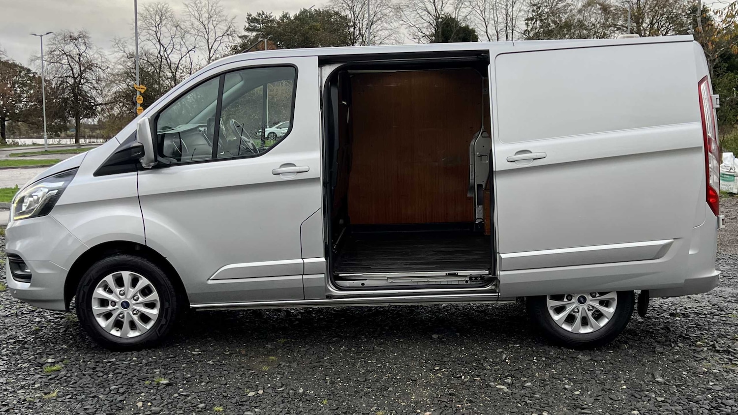 Used Ford Transit Custom 2022 for sale - 76351668: Photo 11