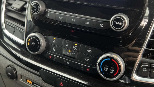 Used Ford Transit Custom 2022 for sale - 75603814: Photo 32