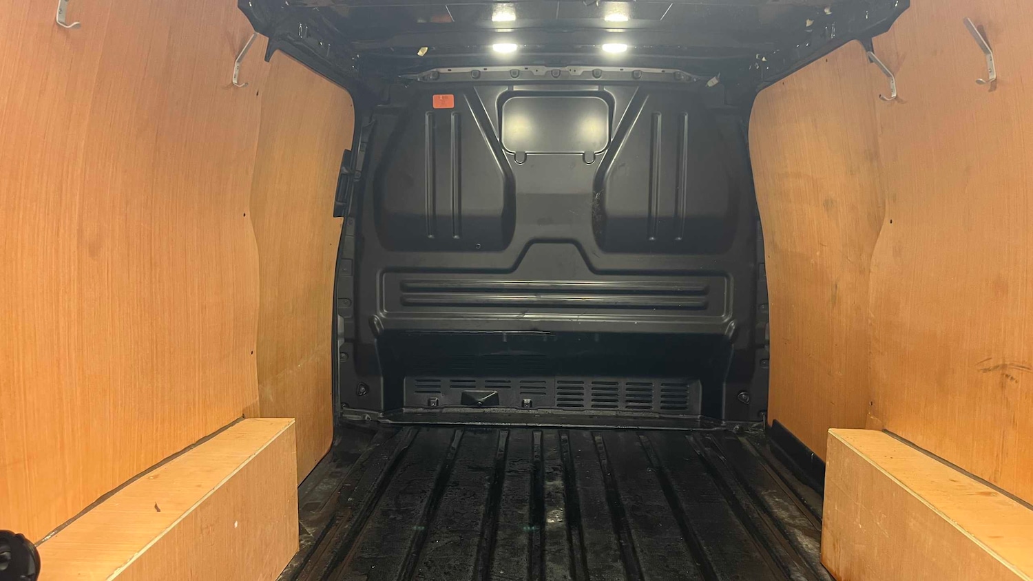 Used Ford Transit Custom 2024 for sale - 77540825: Photo 15