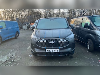 Used Ford Transit Custom 2024 for sale - 77076432: Photo