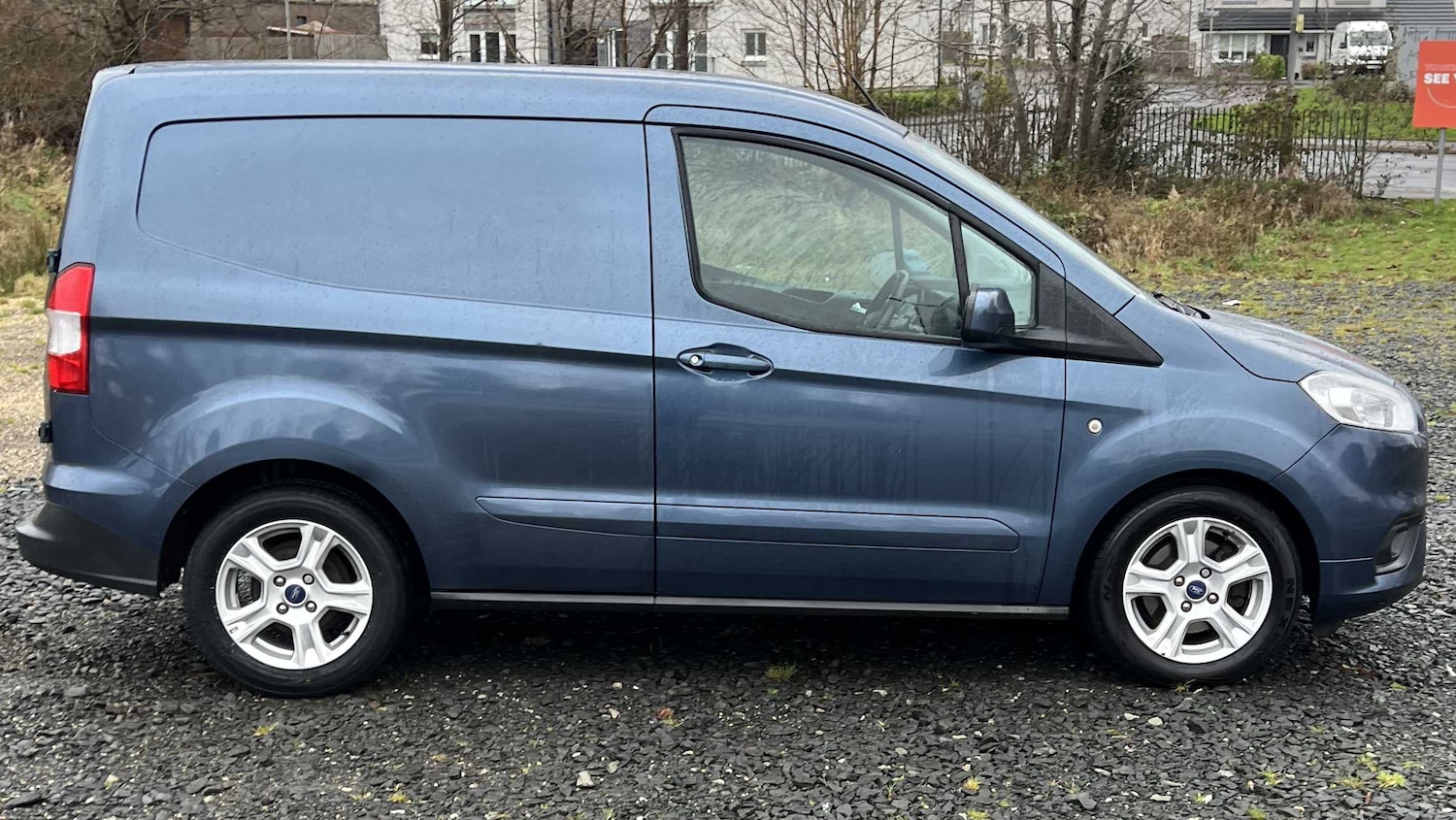 Used Ford Transit Courier 2021 for sale - 76624696: Photo 16