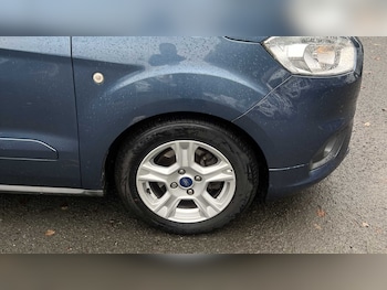 Used Ford Transit Courier 2021 for sale - 76624696: Photo