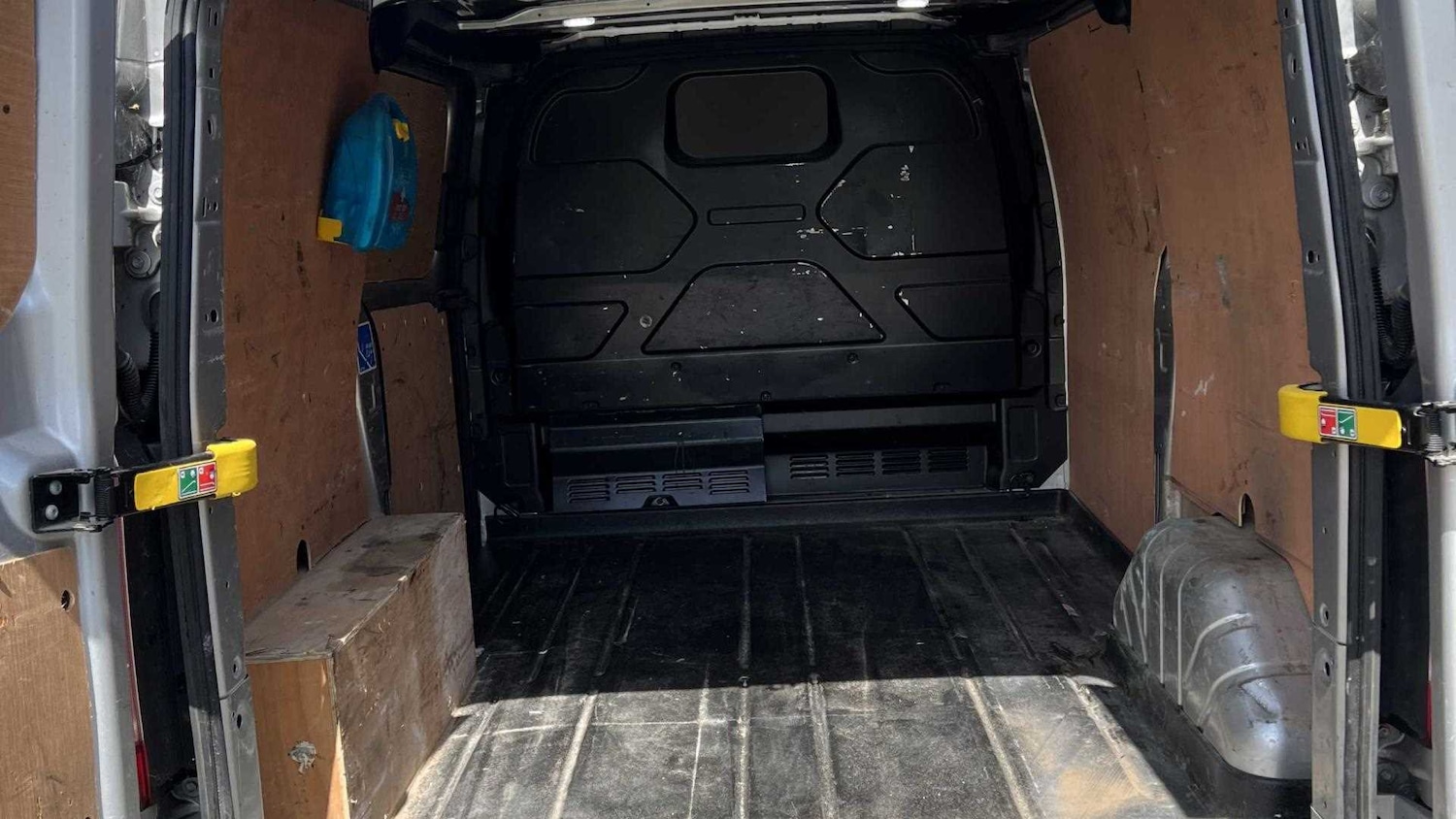 Vehicle 21