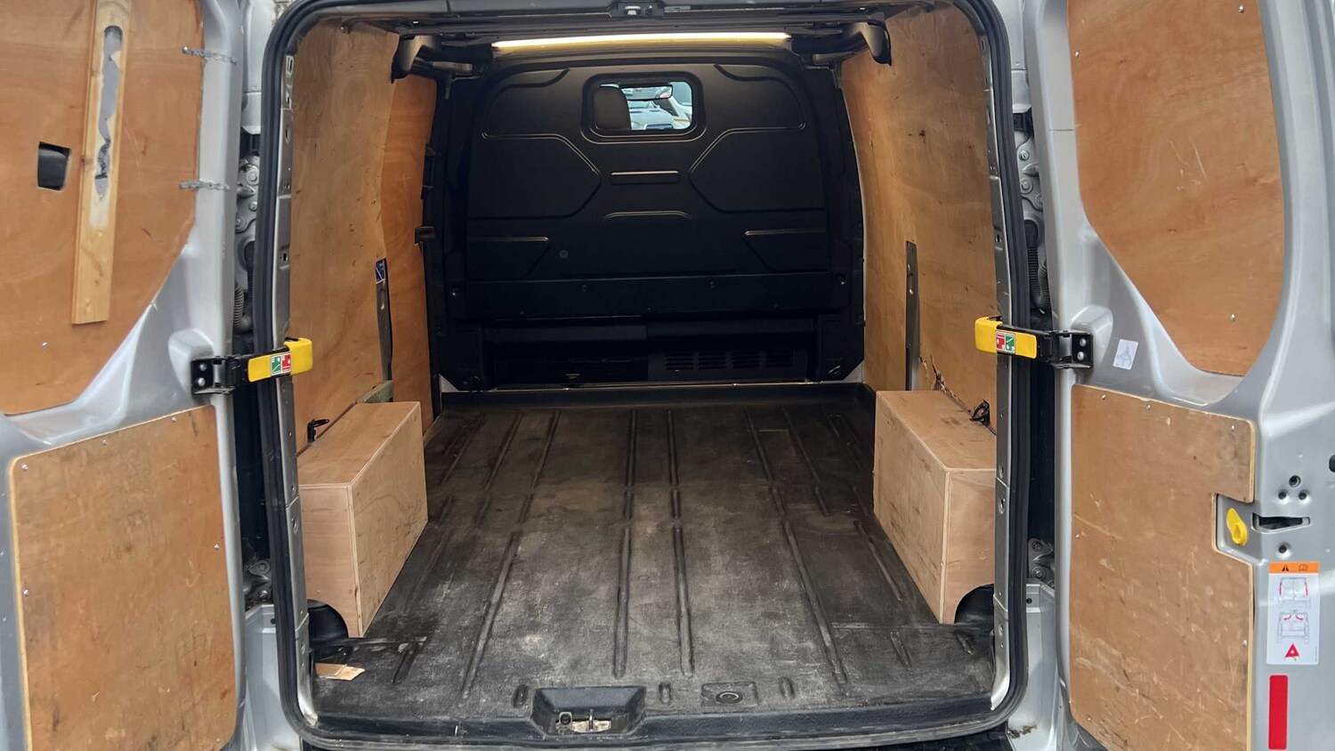 Used Ford Transit Custom for sale - 76929007: Photo 5