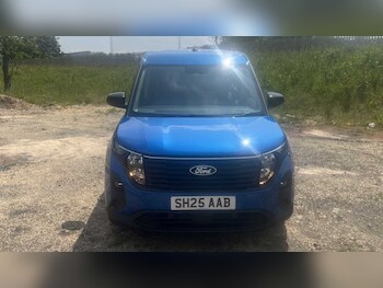 Used Ford Transit Courier 2025 for sale - 75317592: Photo