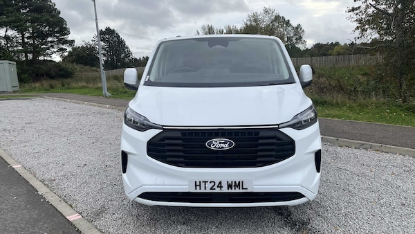 Used Ford Transit Custom 2024 for sale - 76242562: Photo 2