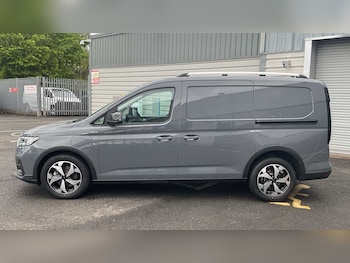Used Ford Transit Connect 2025 for sale - 78639178: Photo