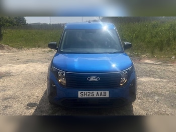Used Ford Transit Courier 2025 for sale - 75317553: Photo