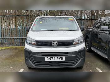 Vauxhall Vivaro feature image