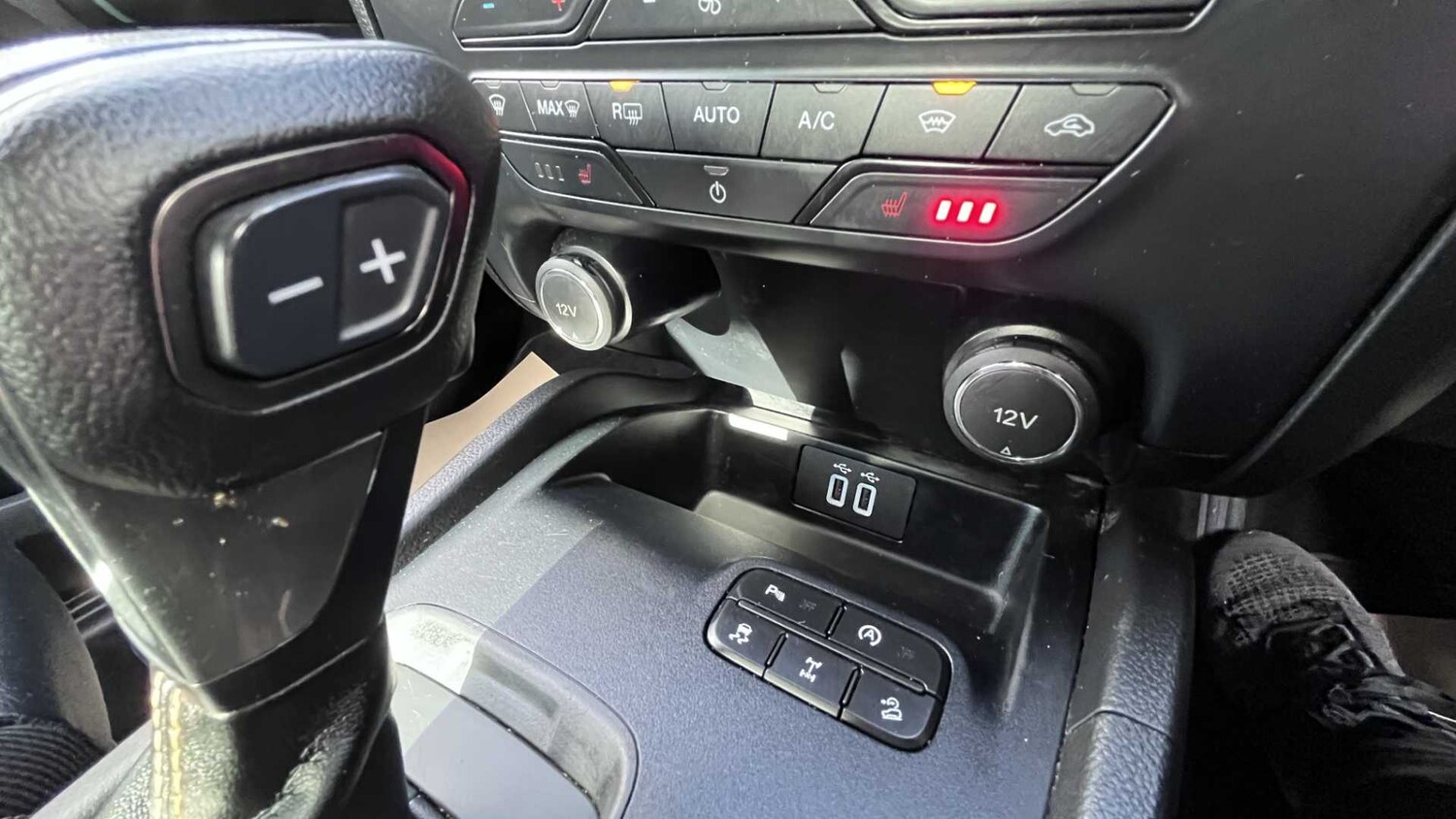 Vehicle 28