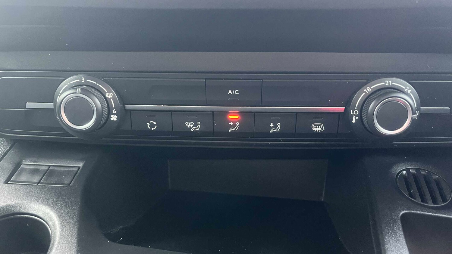 Used Vauxhall Combo 2023 for sale - 77000147: Photo 27