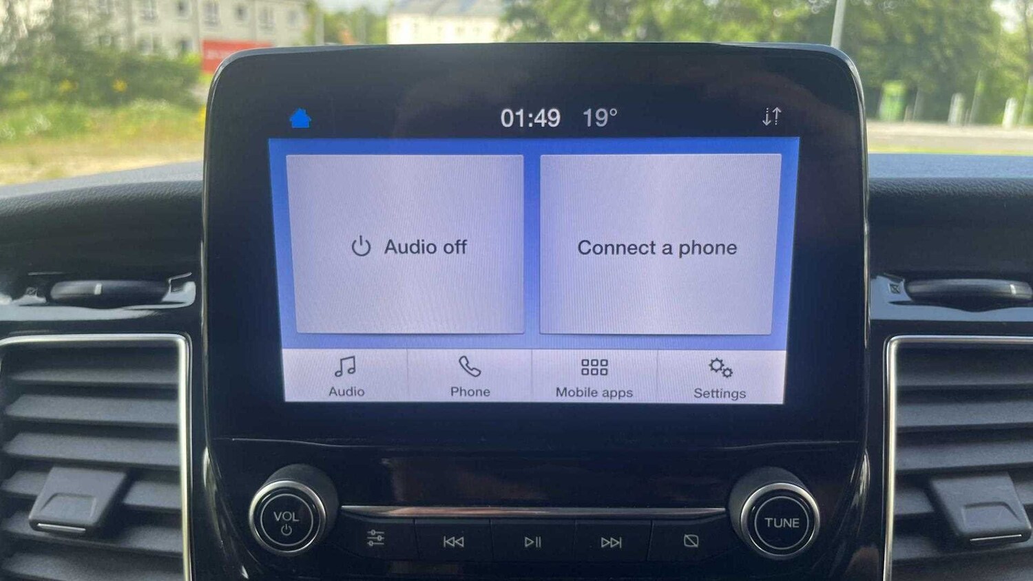 Vehicle 28