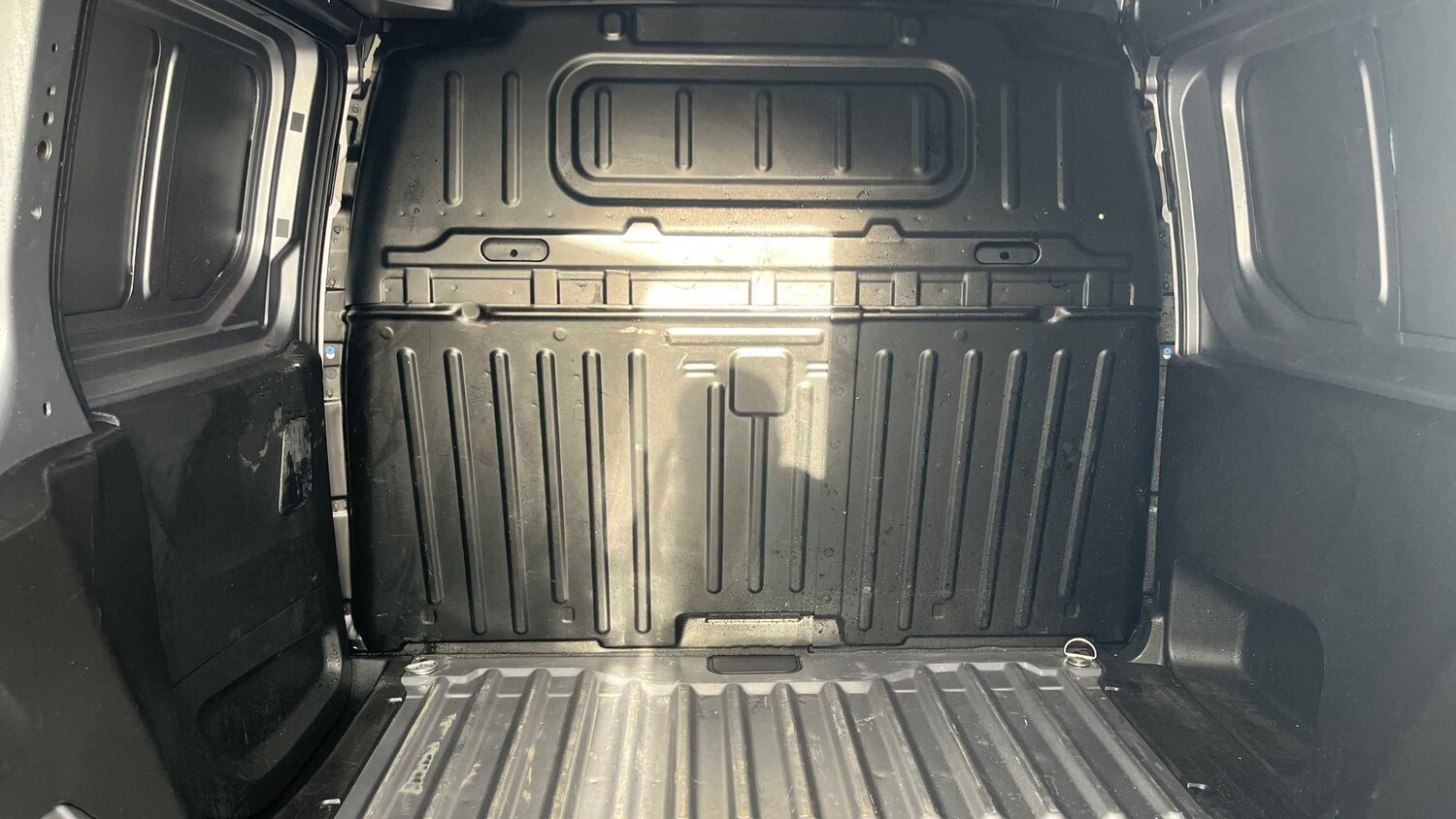 Used Peugeot Partner 2024 for sale - 76576070: Photo 13