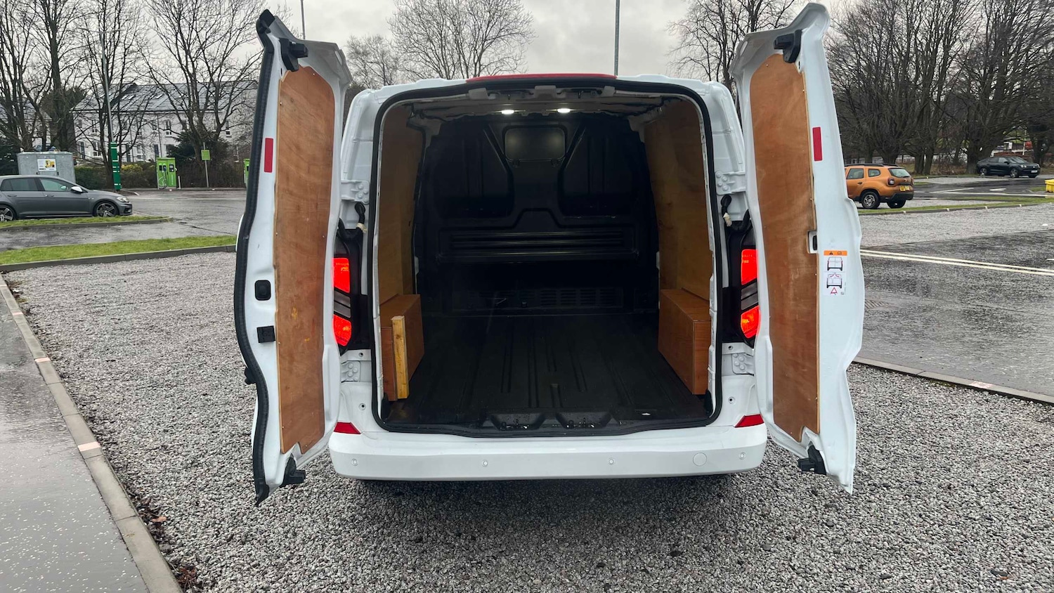 Used Ford Transit Custom 2024 for sale - 77443630: Photo 9