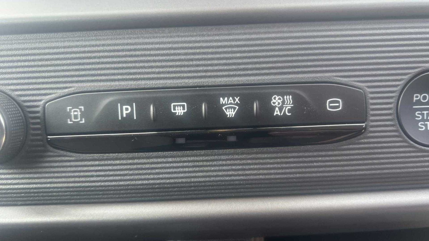 Vehicle 33