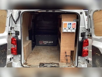 Used Vauxhall Vivaro 2023 for sale - 79443806: Photo