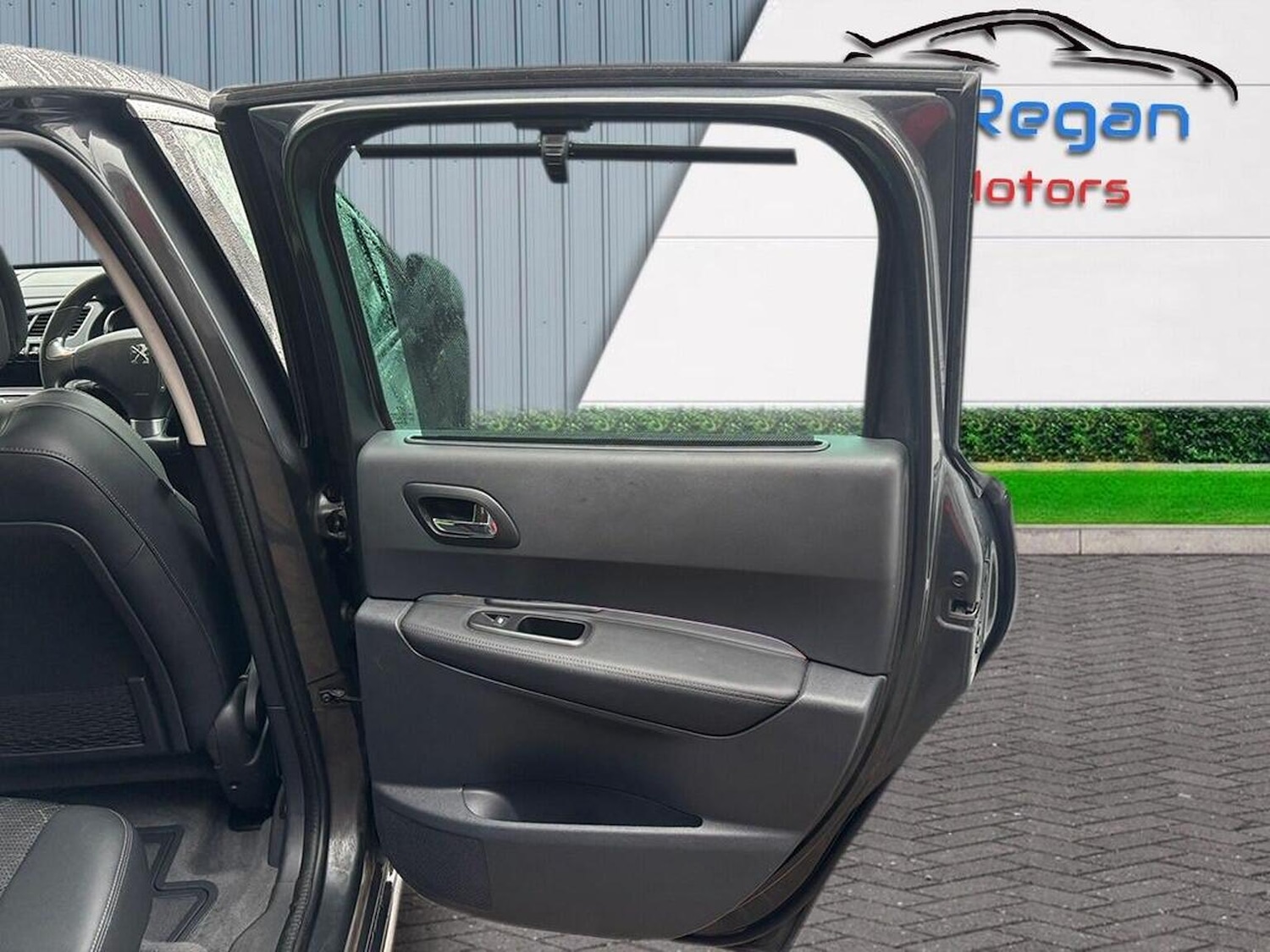 Used Peugeot 3008 2017 for sale - 77140730: Photo 14