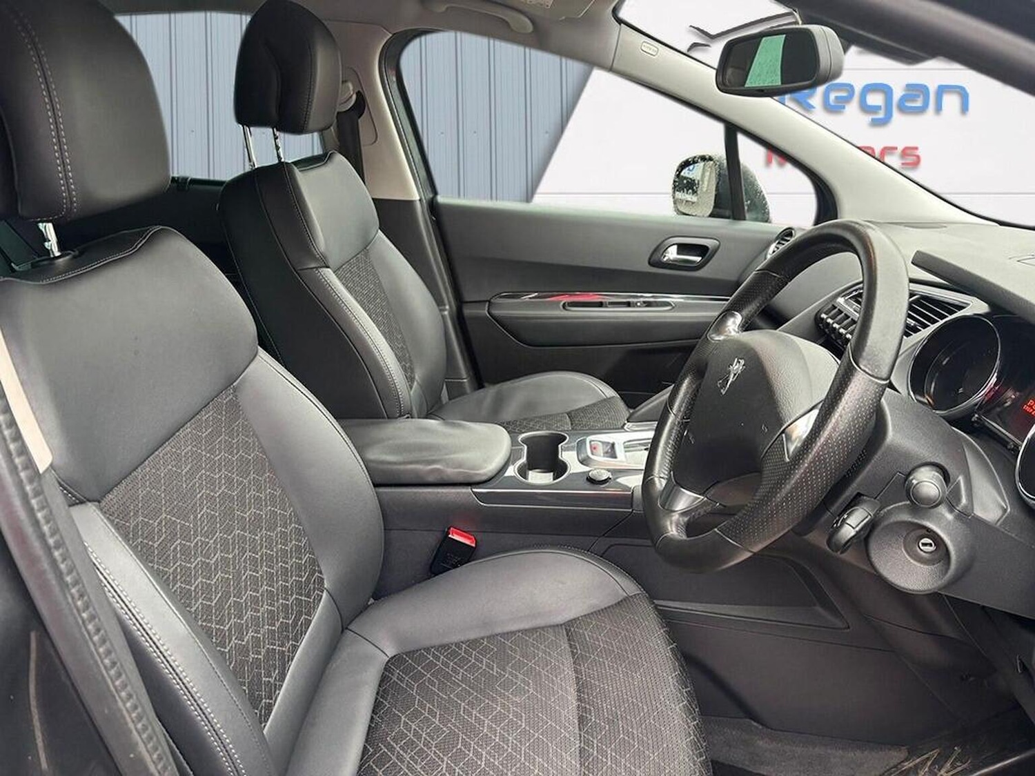 Used Peugeot 3008 2017 for sale - 77140730: Photo 9