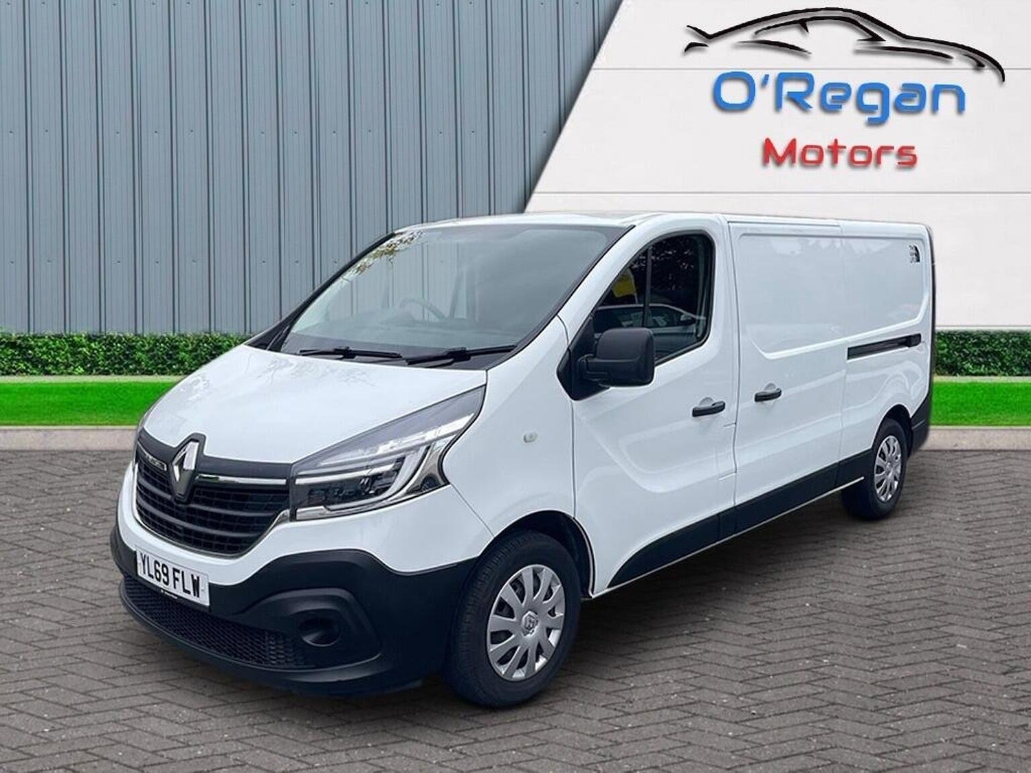 Used Renault Trafic 2019 for sale - 76618646: Photo 2