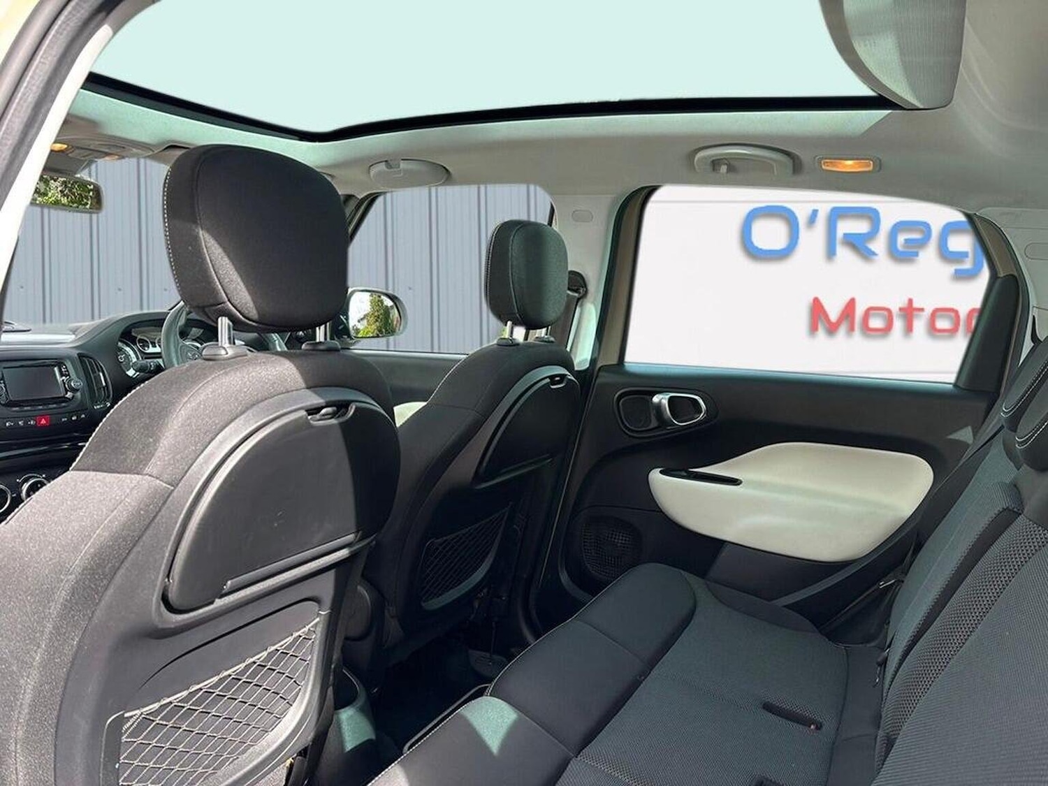 Used Fiat 500L 2018 for sale - 76643398: Photo 10