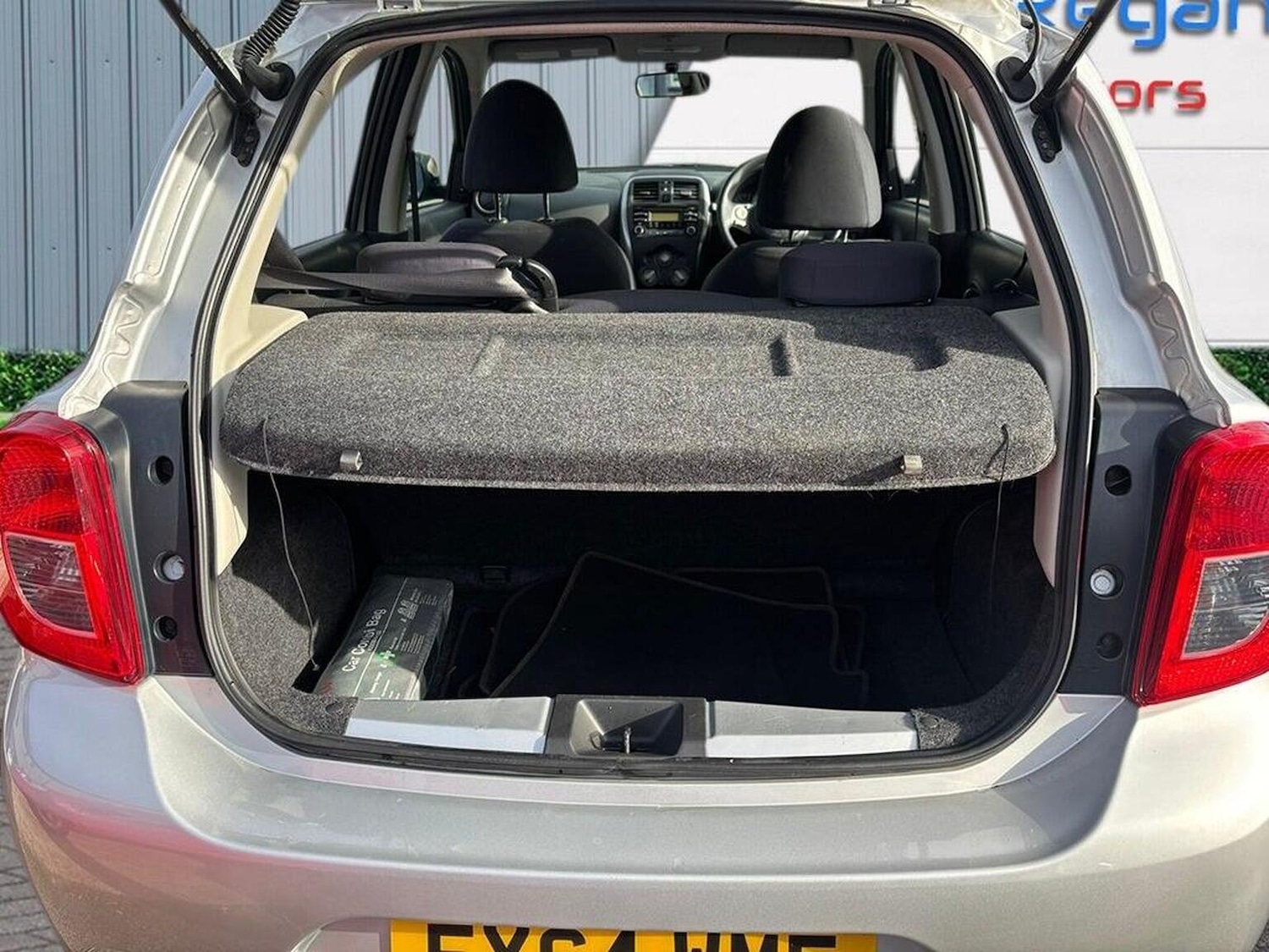 Used Nissan Micra 2014 for sale - 76769288: Photo 9