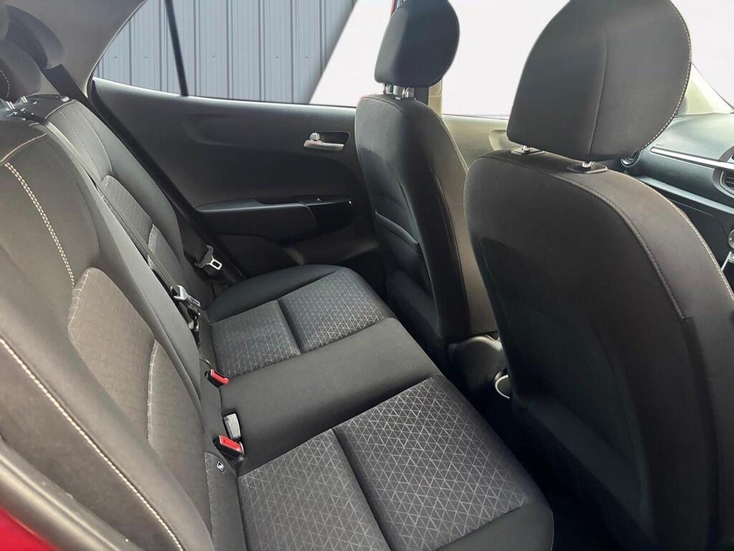 Used Kia Picanto 2018 for sale - 76877550: Photo 9