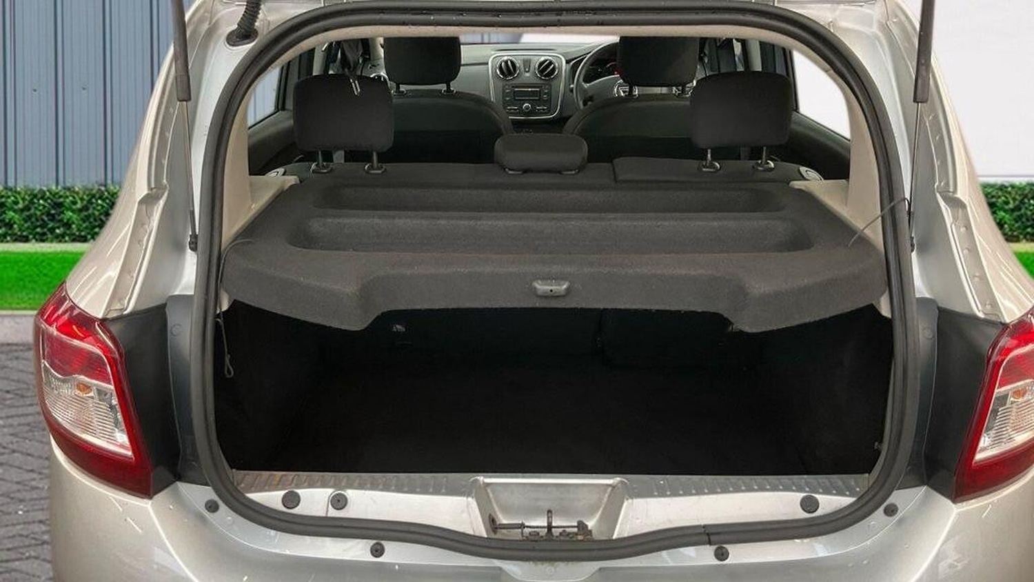 Used Dacia Sandero Stepway 2016 for sale - 76618585: Photo 7