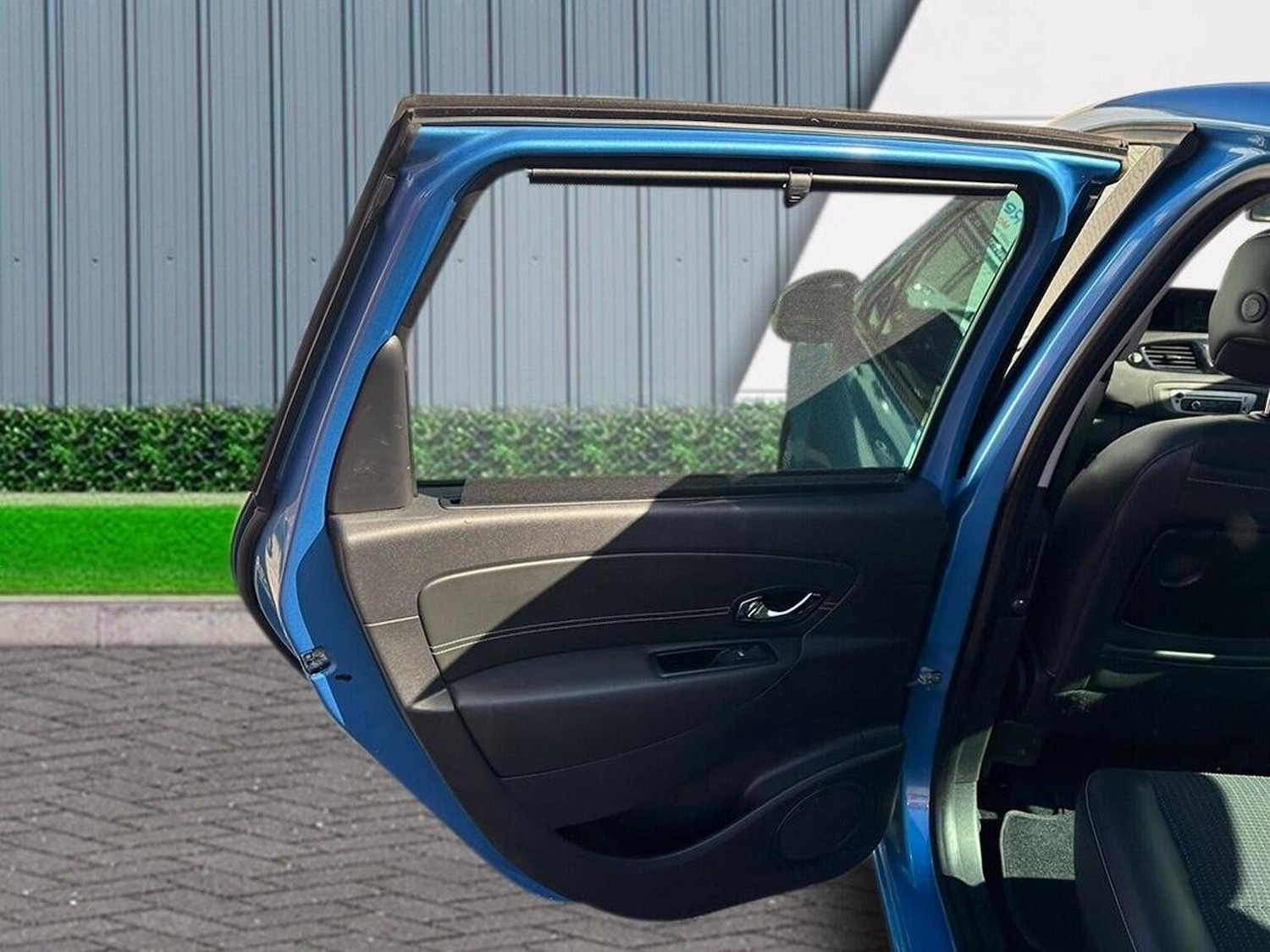 Used Renault Scenic 2015 for sale - 76618667: Photo 9