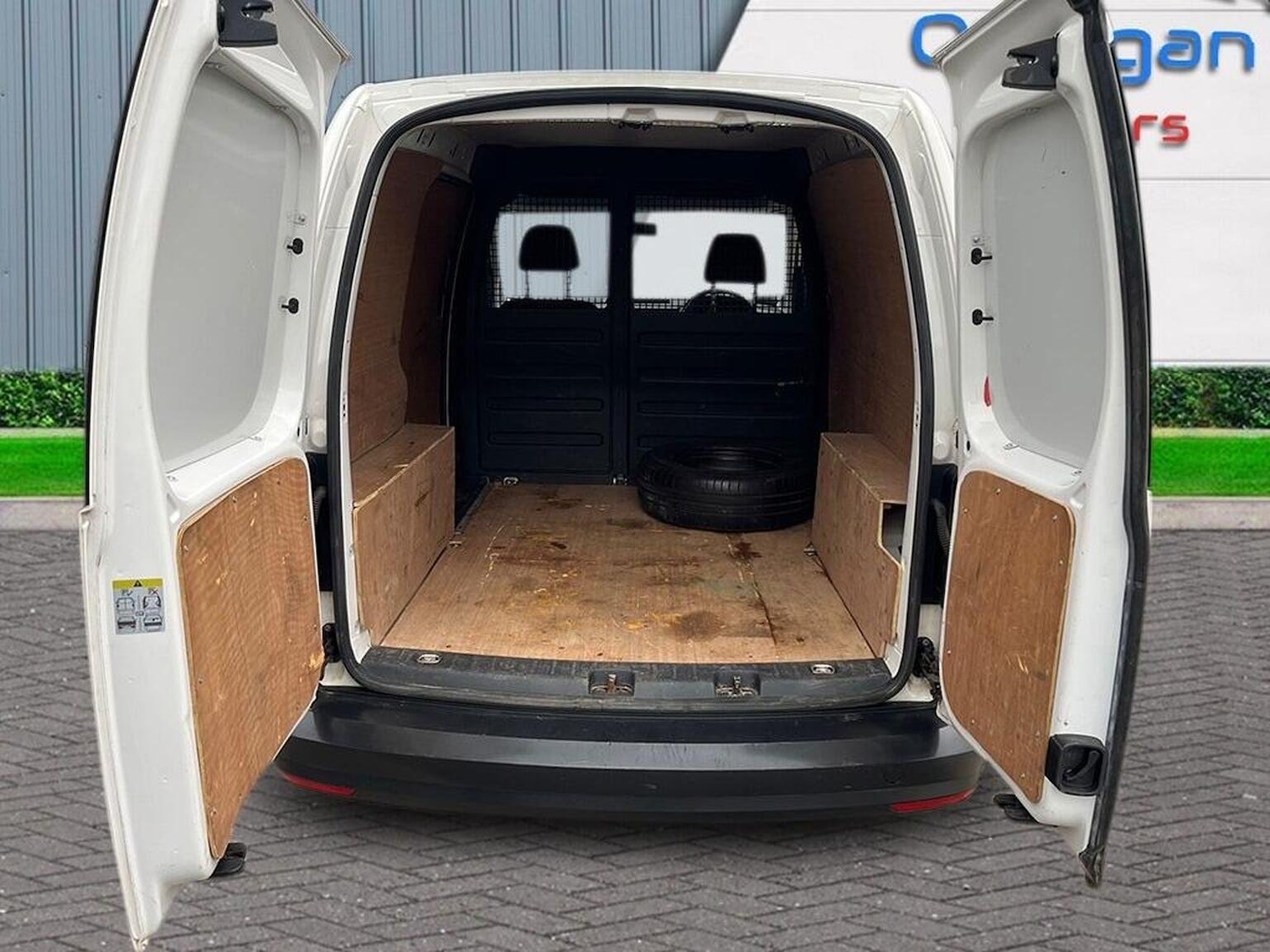 Used Volkswagen Caddy 2017 for sale - 76618689: Photo 11