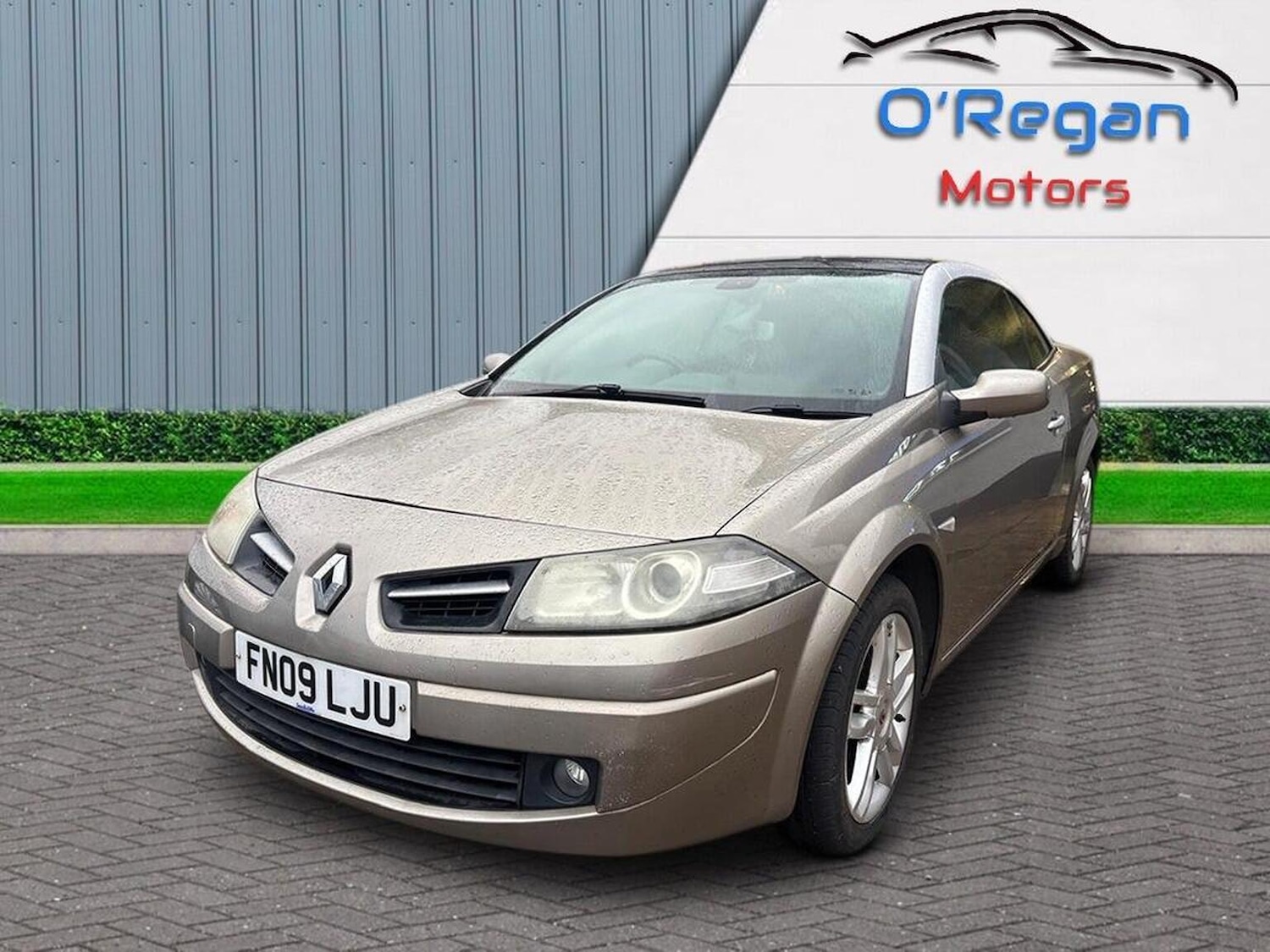 Used Renault Megane 2009 for sale - 76884870: Photo 2