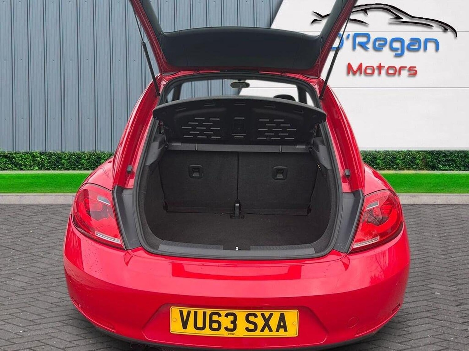 Used Volkswagen Beetle 2013 for sale - 76618558: Photo 11