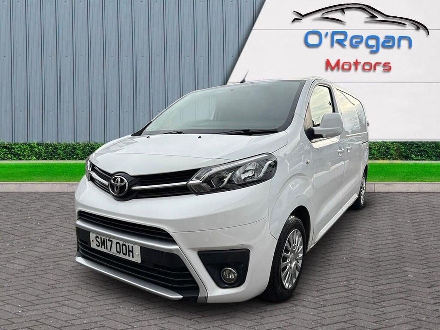 Used Toyota ProAce 2017 for sale - 76618739: Photo 2