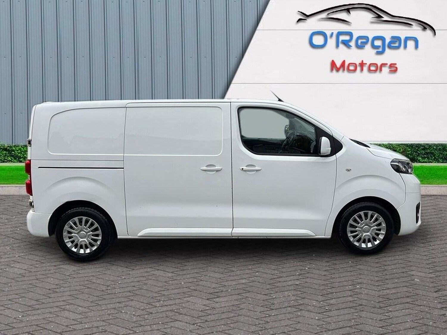Used Toyota ProAce 2017 for sale - 76618739: Photo 4