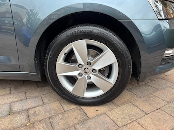 Used Skoda Octavia 2020 for sale - 79527221: Photo