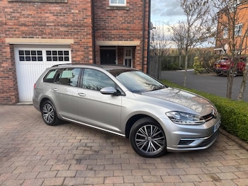 Used Volkswagen Golf 2017 for sale - 78790242: Photo