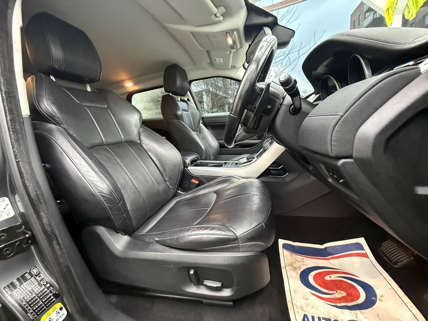 Used Land Rover Range Rover Evoque 2016 for sale - 77637381: Photo 16