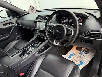 Used Jaguar F-Pace 2019 for sale - 79039234: Photo