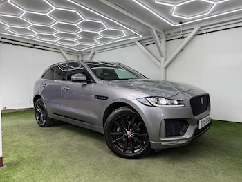 Used Jaguar F-Pace 2019 for sale - 79039234: Photo