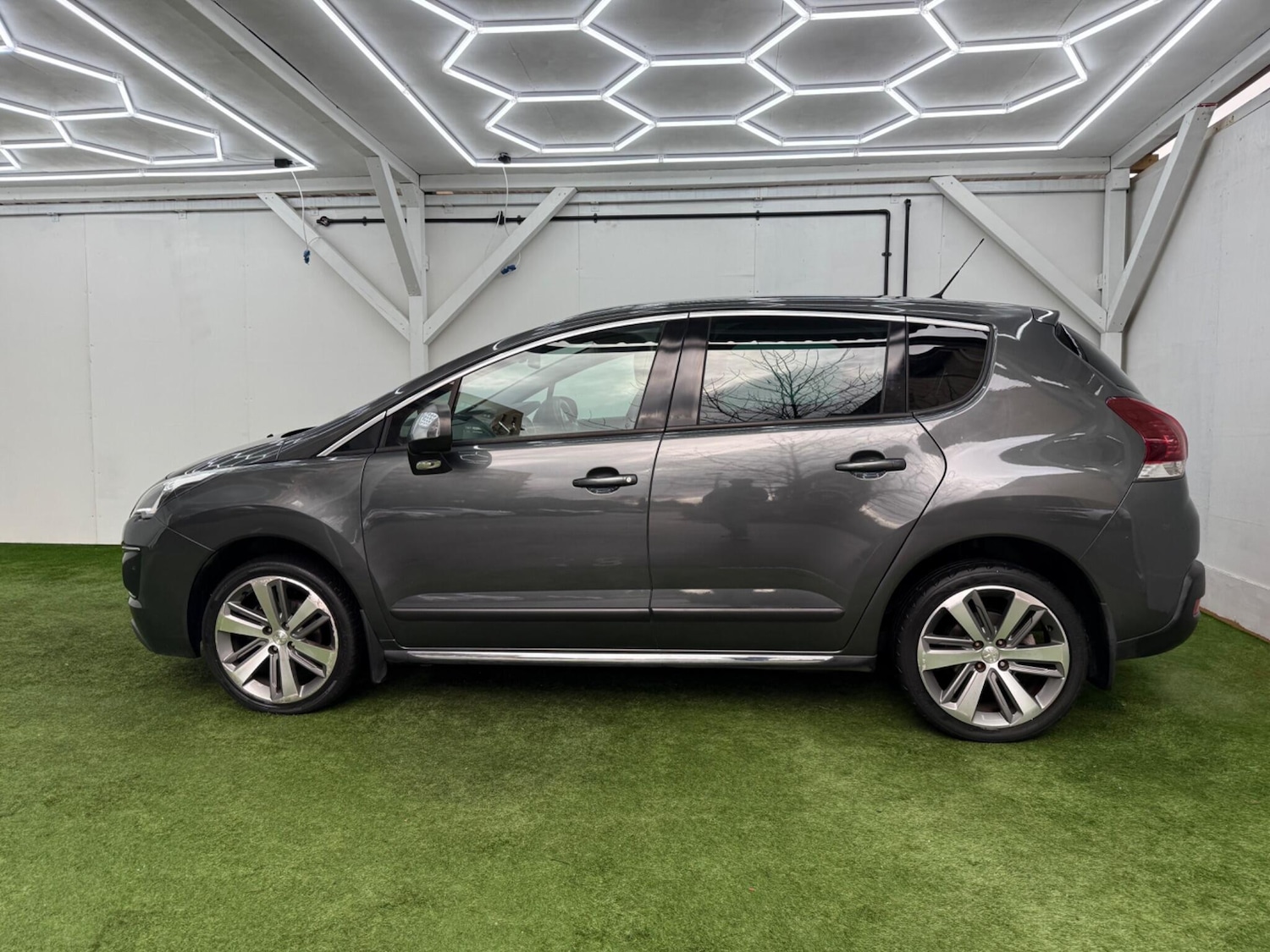 Used Peugeot 3008 2017 for sale - 77386605: Photo 10