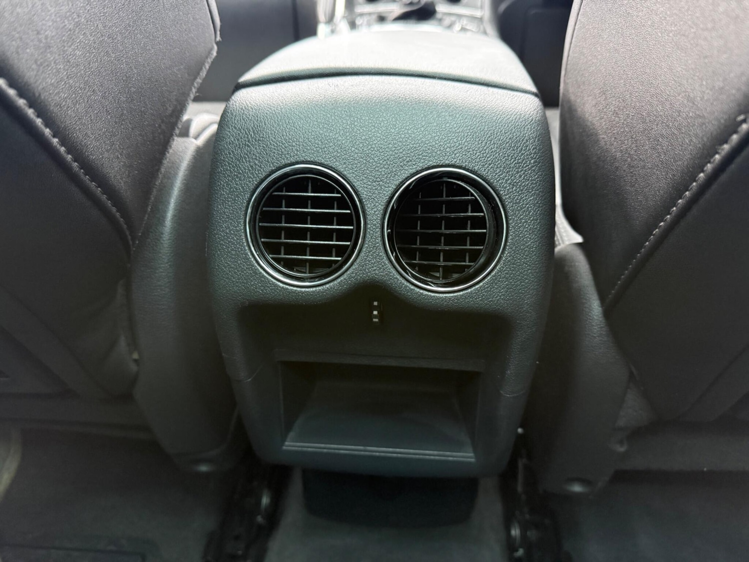 Used Peugeot 3008 2017 for sale - 77386605: Photo 32