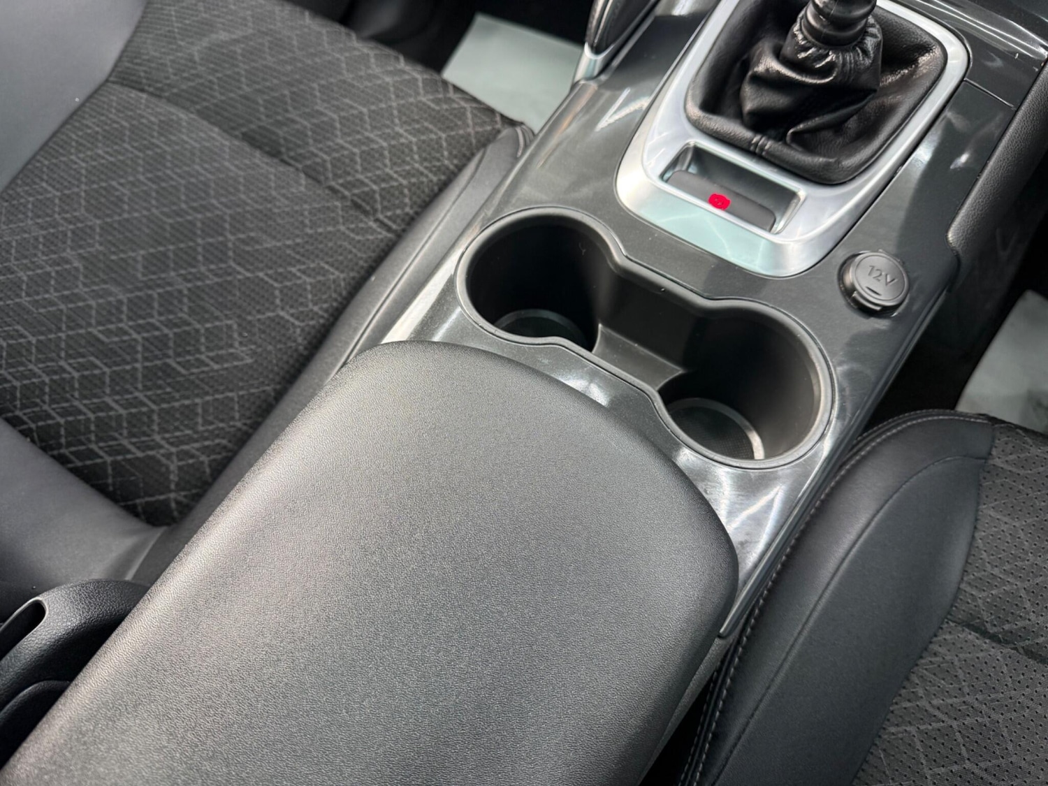 Used Peugeot 3008 2017 for sale - 77386605: Photo 55