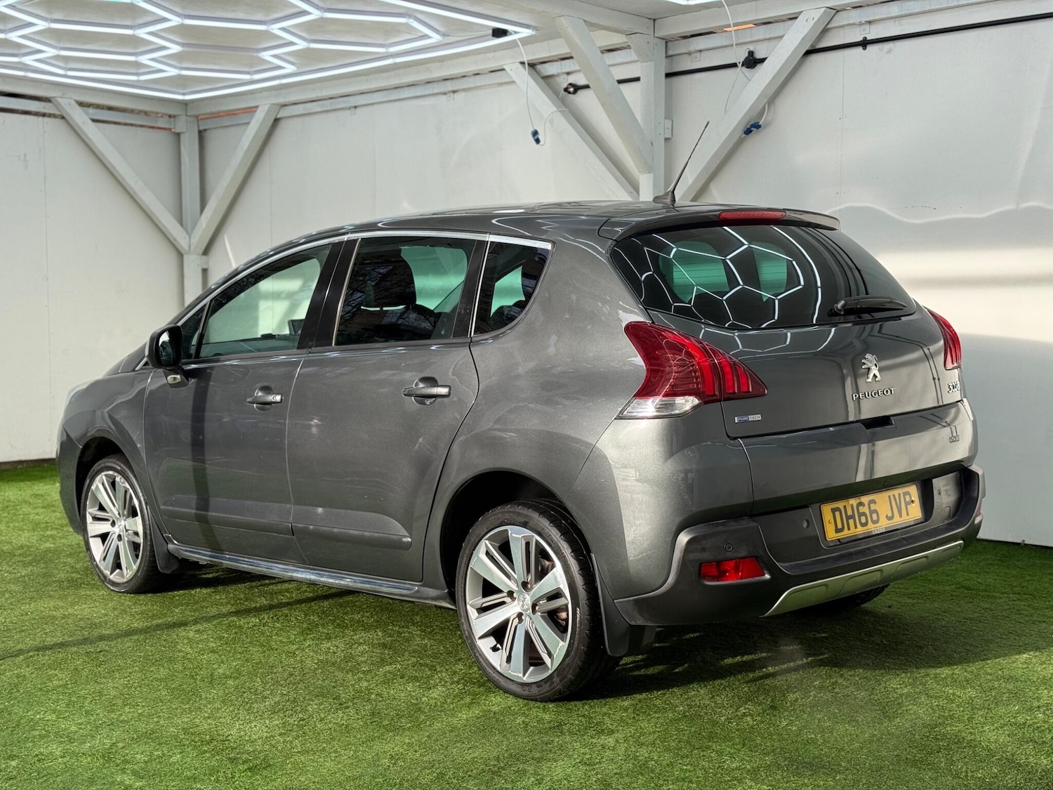 Used Peugeot 3008 2017 for sale - 77386605: Photo 9