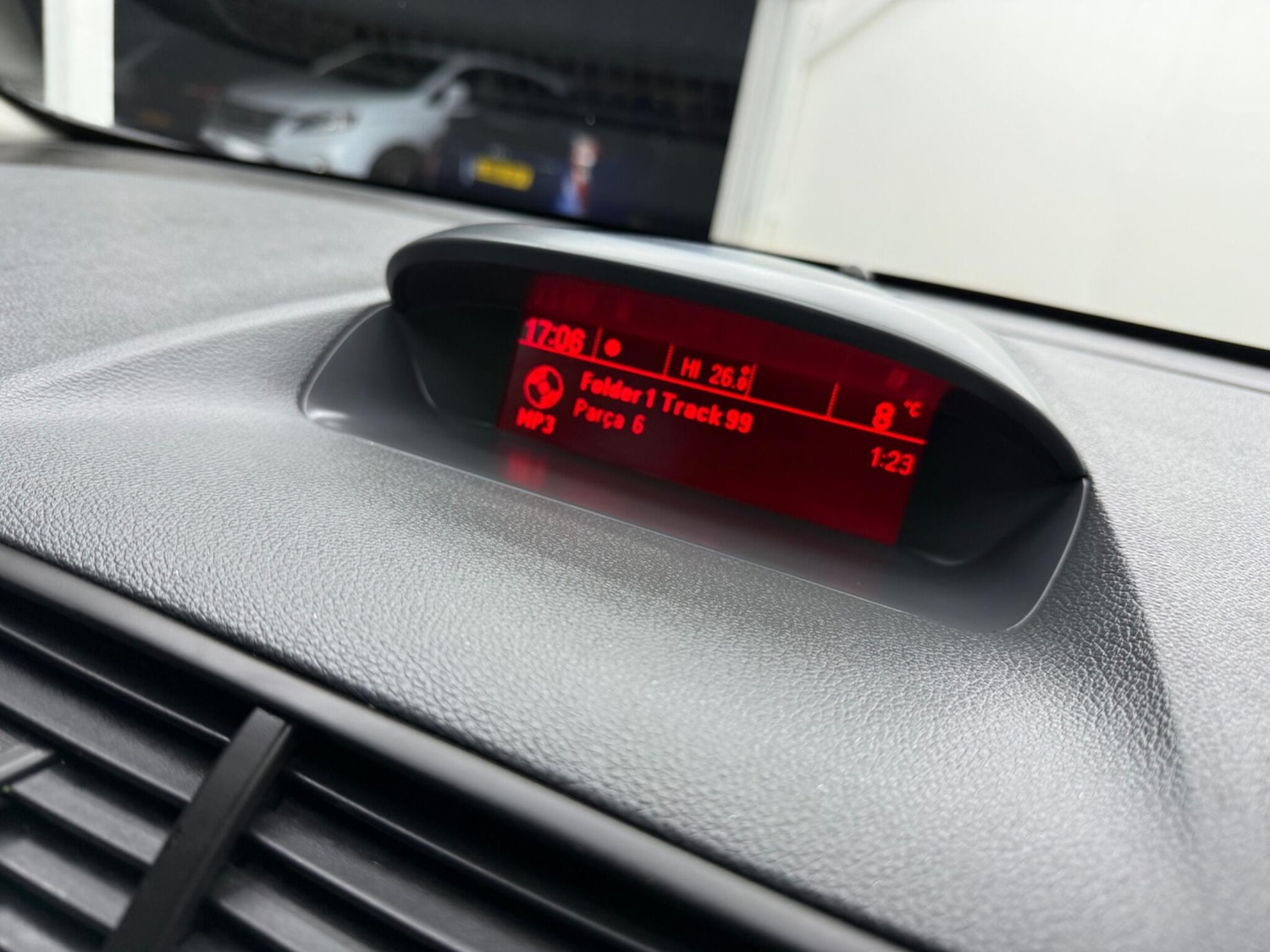 Used Vauxhall Mokka 2016 for sale - 77957226: Photo 45