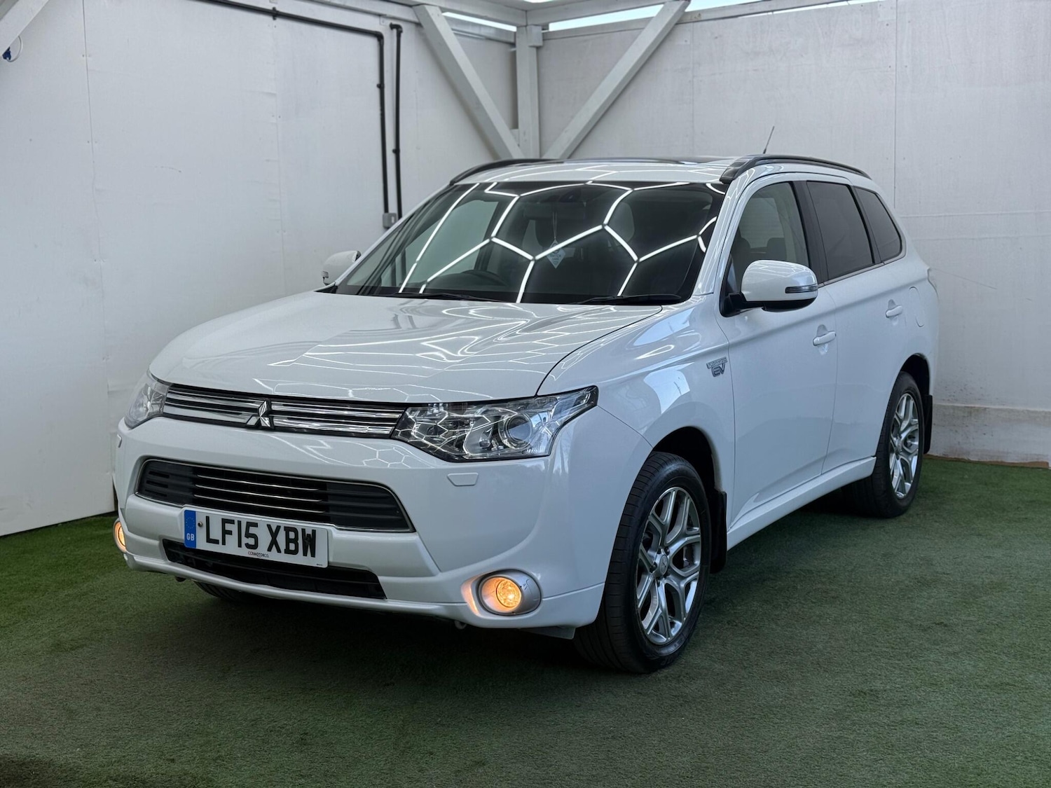 Used Mitsubishi Outlander 2015 for sale - 77993189: Photo 11
